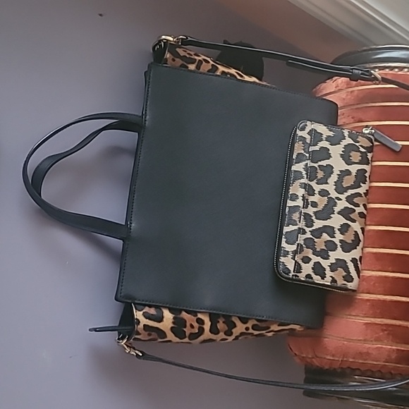 Kate Spade Bag & Wallet Run Wild Large Crossbody Bag - Picture 6 of 16